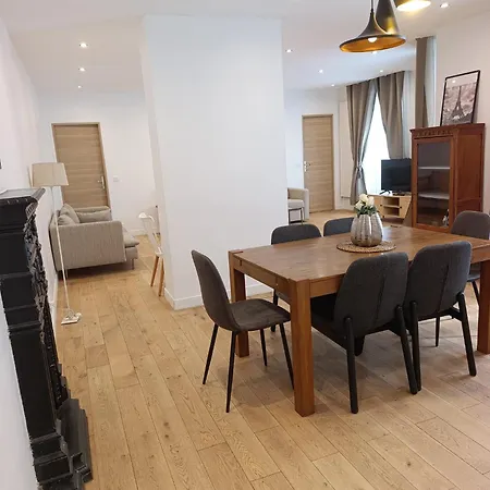 Grand - La Republique Apartment